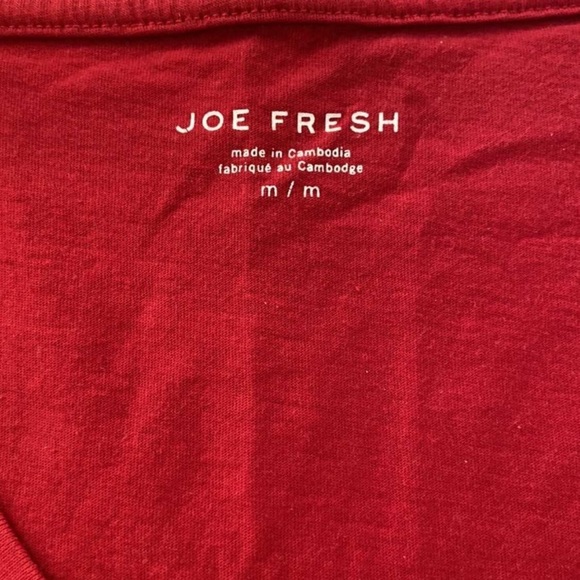 Gently Used V-Neck T-Shirt - Picture 2 of 2